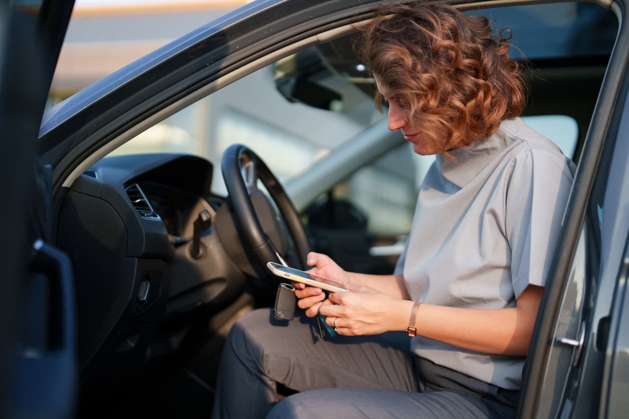 What Documents Should I Keep in My Car